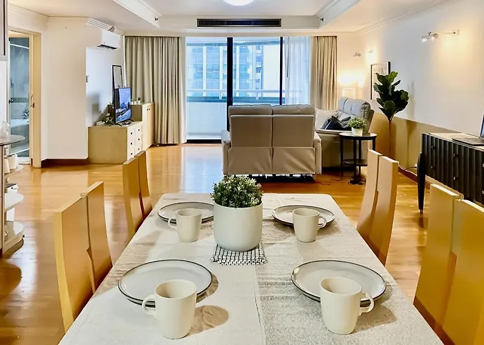 Luxury Modern 2br 145 Sqm - Bts Asok - Ultra Fast Wifi 公寓 *
